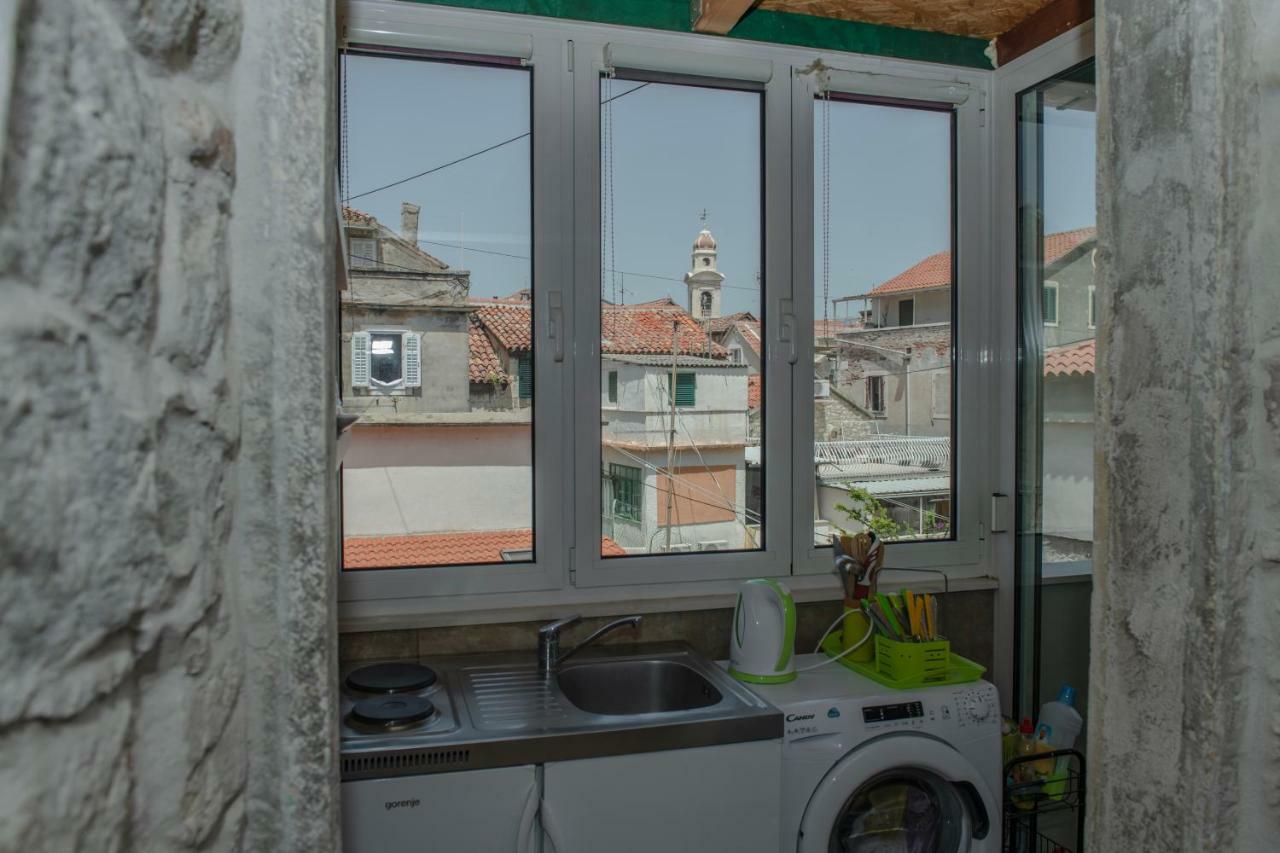 Devivi Apartments Split Buitenkant foto