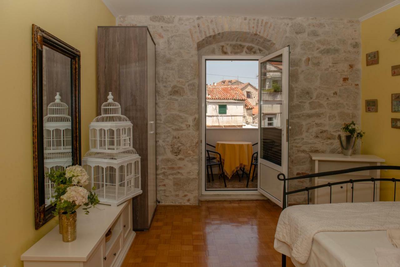 Devivi Apartments Split Buitenkant foto